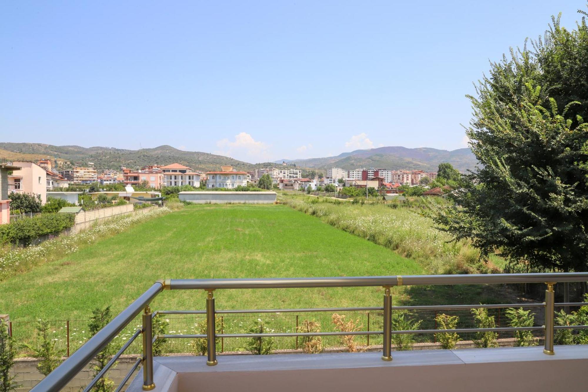 Villa Fjorentin Berati Exterior foto