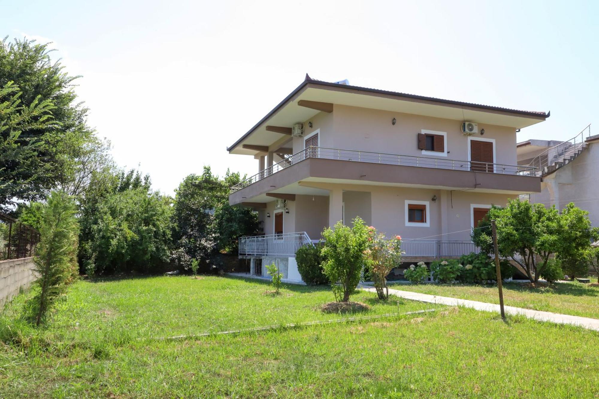 Villa Fjorentin Berati Exterior foto
