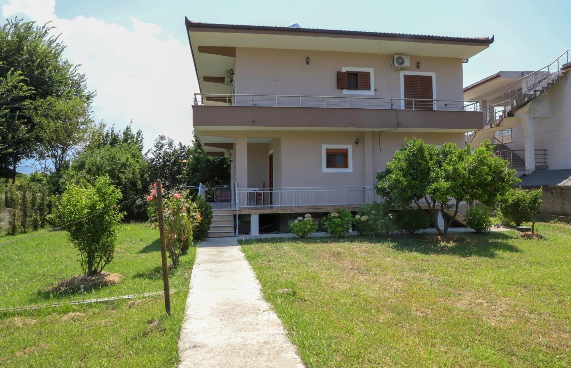 Villa Fjorentin Berati Exterior foto
